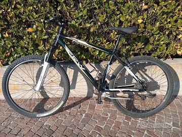 MTB "FRW CANMORE" IN ALLUMINIO 
