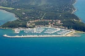 Posto barca marina di punta ala 3° cat