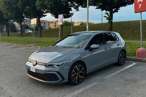 Volkswagen GOLF GTE VIII serie