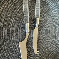 Set di 2 coltelli da formaggio