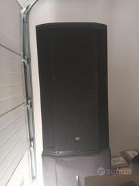 JBL SRX 835P