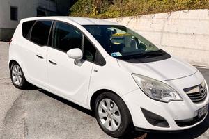 Auto Opel meriva