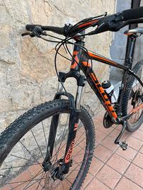 Mountaine bike Scott