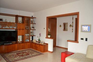 Mobile salotto artigianale