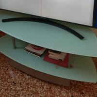 Tavolo in vetro da soggiorno