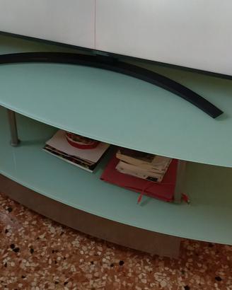 Tavolo in vetro da soggiorno