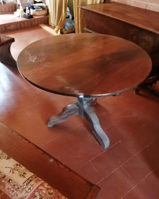 Tavolo rotondo ribaltabile dell'800 in legno noce