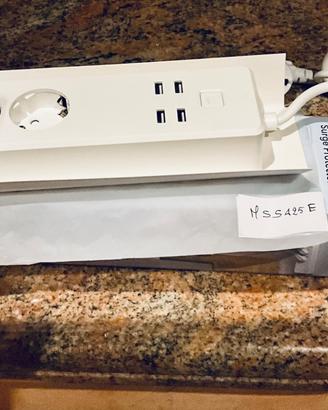 MEROSS Ciabatta WI-FI da 3 prese shuko e 4 USB