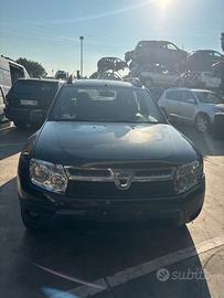 DACIA DUSTER 1.6 B - ANNO 2012 - PER RICAMBI