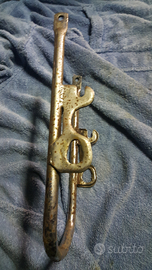 Porta bagaglio o maniglione