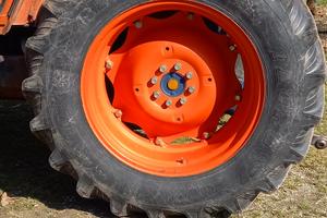 ruote 16.9 r34- 420/85r 34