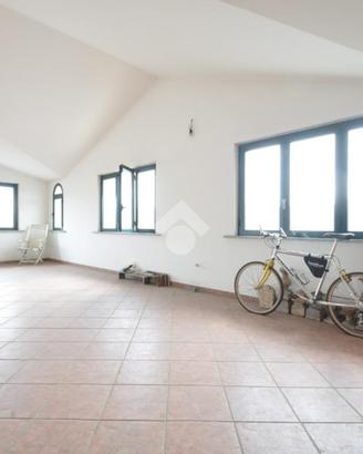 Ampio bilocale a Santa Filomena