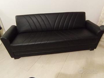 Divano 3 posti come nuovo