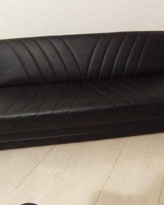 Divano 3 posti come nuovo