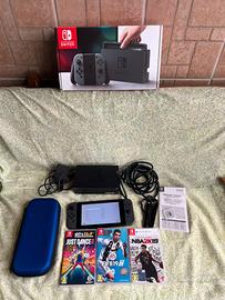 Set completo Nintendo Switch + 3 giochi