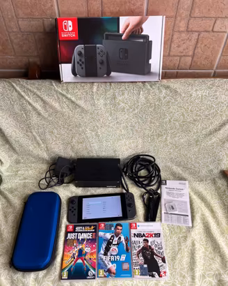 Set completo Nintendo Switch + 3 giochi