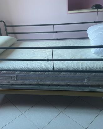 Sponde letto anziani