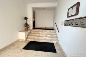 Av178 appartamento in via giulio cesare