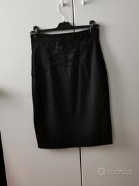 Gonna vita alta aderente vintage nero con spacco l