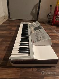 Korg m3 accetto scambi