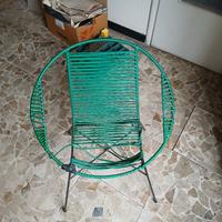 Sedia anni '60 in ferro e plastica. 