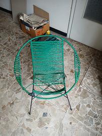 Sedia anni '60 in ferro e plastica. 