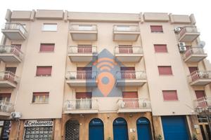 Castelvetrano Appartamento In Zona Centrale
