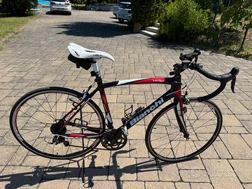 Bici Bianchi Vertigo in carbonio