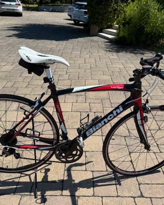 Bici Bianchi Vertigo in carbonio