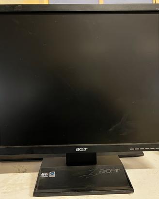 Monitor LCD 19" Acer V193 - 4:3 1280 x 1024 gaming