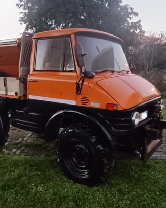 Mercedes-benz unimog 421 4×4 + SPARGISALE