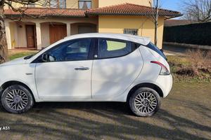 Ypsilon ecochic metano