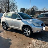 Toyota RAV 4 RAV4 2.2 D-4D 136 CV DPF Luxury OK NE