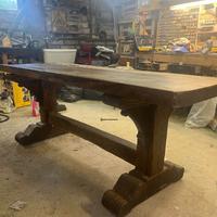 Tavolo in legno massello