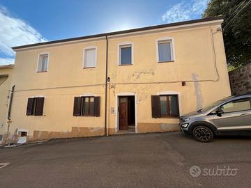 Casa unifamiliare Villanova Monteleone