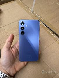 Samsung Galaxy s24 viola 