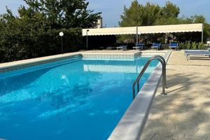 Villetta con piscina e giardino nel Salento