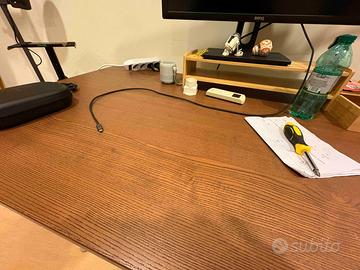 Scrivania standing desk IKEA Idasen