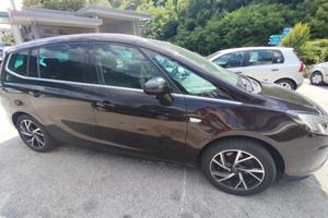 OPEL ZAFIRA TOURER