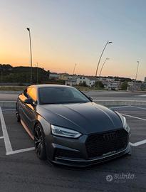 Audi a 5 sportback   Sline  quattro.