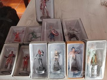 statuette della Marvel in ferro