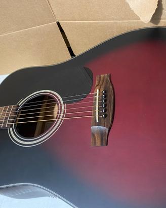 Chitarra acustica