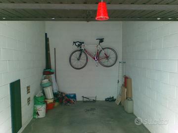 Box / Garage
