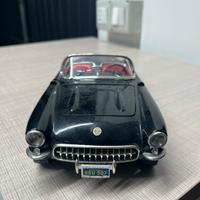 Auto Modello Scala 1/18