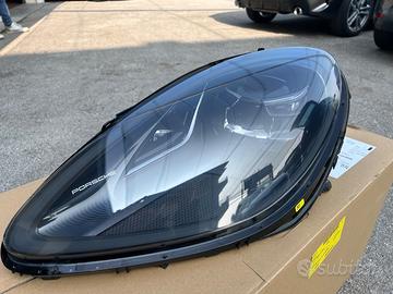 FANALE ANTERIORE PORSCHE MACAN FULL LED
