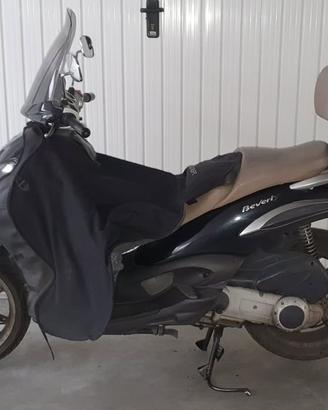 Bauletto originale e coprigambe Piaggio Beverly