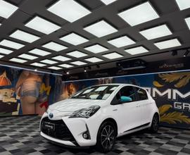 Toyota Yaris 1.5 Hybrid 5 porte Active berlina 2 v