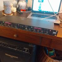 compessor limiter dbx 166A