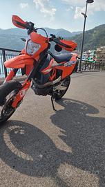 KTM 690 SMC R