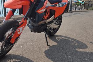 KTM 690 SMC R